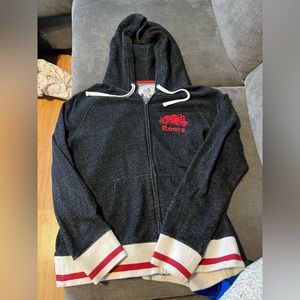 Womens Roots Sweater